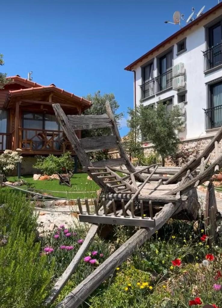 קס Doganin Ruhu Hotel & Bungalow מראה חיצוני תמונה
